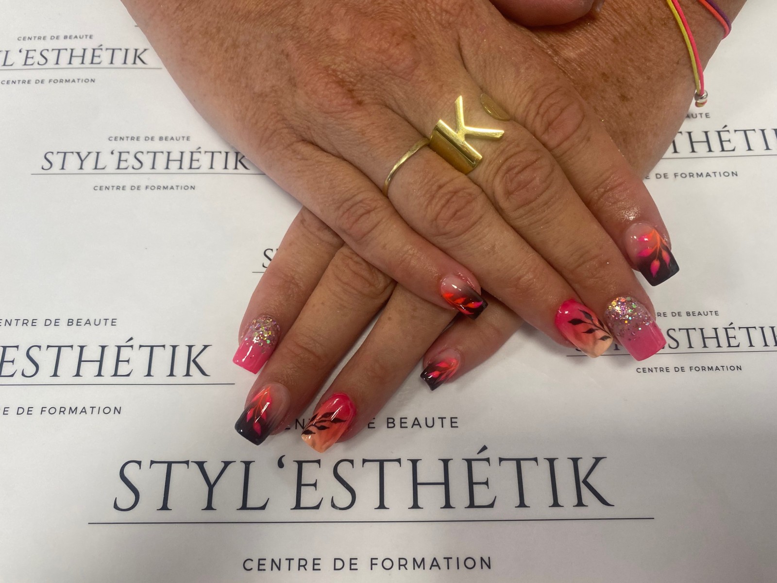 Appliquer les techniques de prothèsie ongulaire